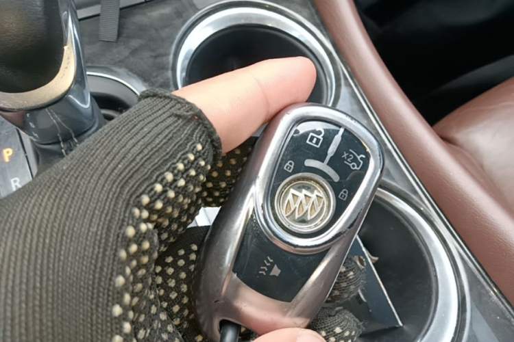 Used Buick Envision 2014 28T Four-Wheel Drive Luxury Model Vehicle Key