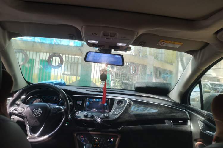 Used Buick Envision 2014 28T Four-Wheel Drive Elite Model Headliner