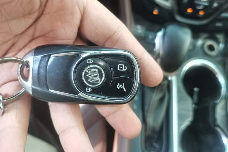 Used Buick Envision 2014 28T Four-Wheel Drive Elite Model Vehicle Key