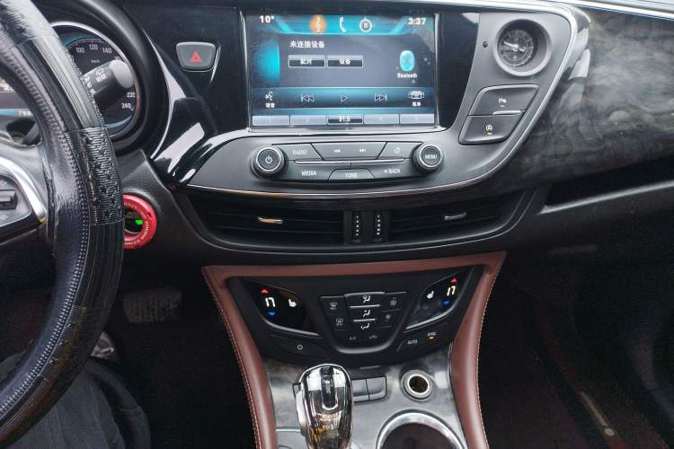 Used Buick Envision 2014 28T Four-Wheel Drive Elite Model Audio And AC Panel