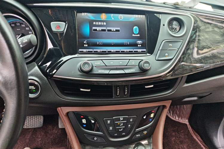 Used Buick Envision 2014 28T Four-Wheel Drive Elite Model Audio And AC Panel