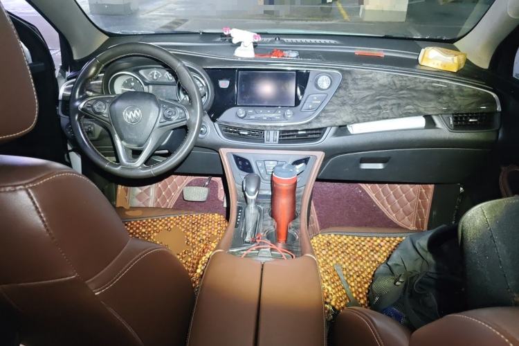 Used Buick Envision 2014 28T Four-Wheel Drive Elite Model Center Console