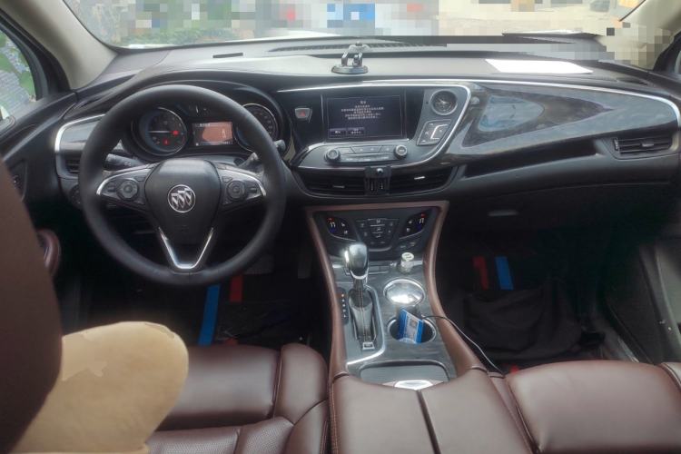 Used Buick Envision 2014 28T Four-Wheel Drive Luxury Model Center Console