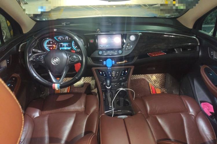 Used Buick Envision 2014 28T Four-Wheel Drive Luxury Model Center Console