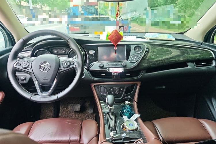 Used Buick Envision 2014 28T Four-Wheel Drive Luxury Model Center Console
