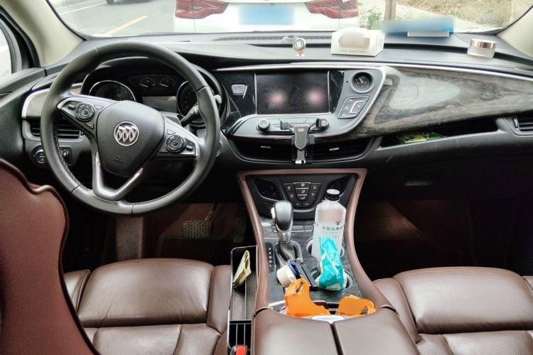 Used Buick Envision 2014 28T Four-Wheel Drive Luxury Model Center Console