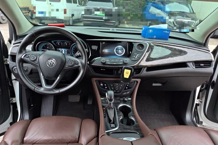 Used Buick Envision 2014 28T Four-Wheel Drive Luxury Model Center Console