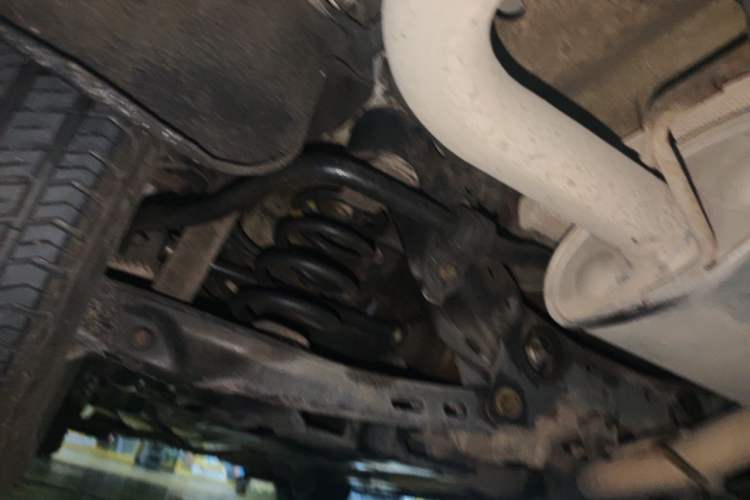 Used Buick Envision 2014 28T Four-Wheel Drive Luxury Model Chassis Rear Left