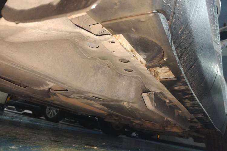 Used Buick Envision 2014 28T Four-Wheel Drive Luxury Model Chassis Rear Right