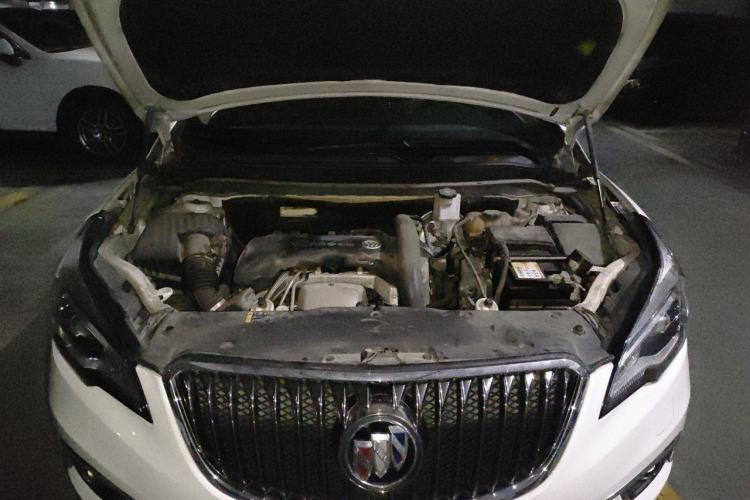 Used Buick Envision 2014 28T Four-Wheel Drive Elite Model Engine Bay