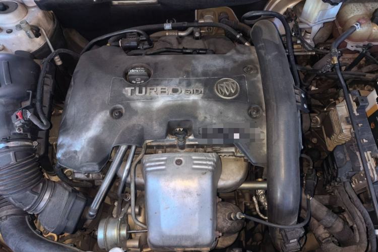 Used Buick Envision 2014 28T Four-Wheel Drive Elite Model Engine Bay