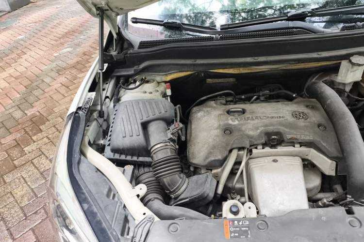 Used Buick Envision 2014 28T Four-Wheel Drive All-Terrain Flagship Edition Engine Bay Right