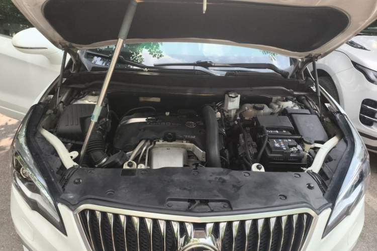 Used Buick Envision 2014 28T All-Wheel-Drive Versatile Sports Flagship Edition Engine Bay