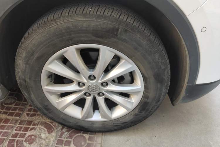 Used Buick Envision 2014 28T Four-Wheel Drive Luxury Model Exterior 7