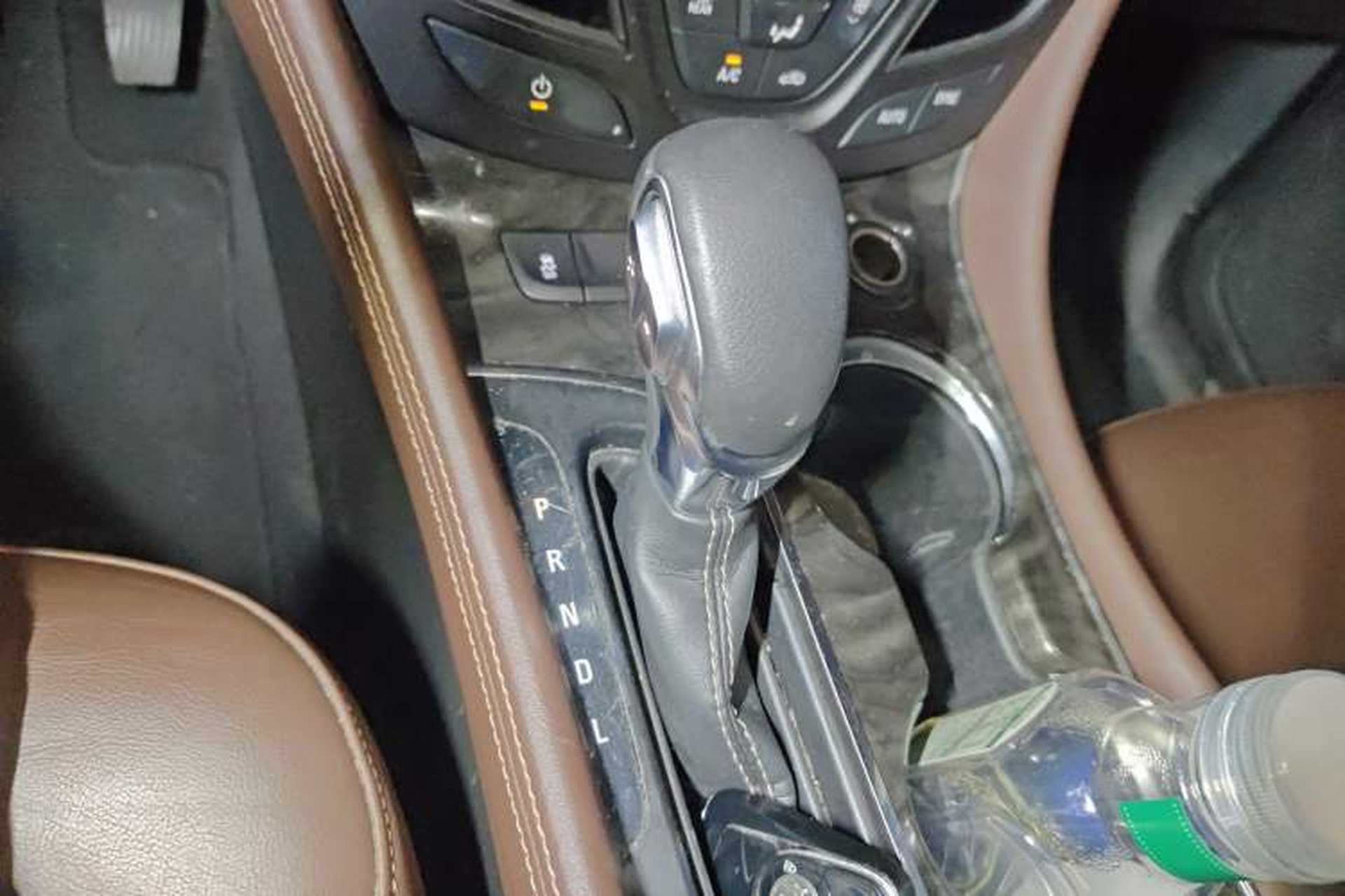 Used Buick Envision 2014 28T Four-Wheel Drive Elite Model Gear Lever