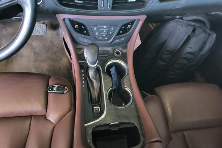 Used Buick Envision 2014 28T Four-Wheel Drive Luxury Model Gear Lever
