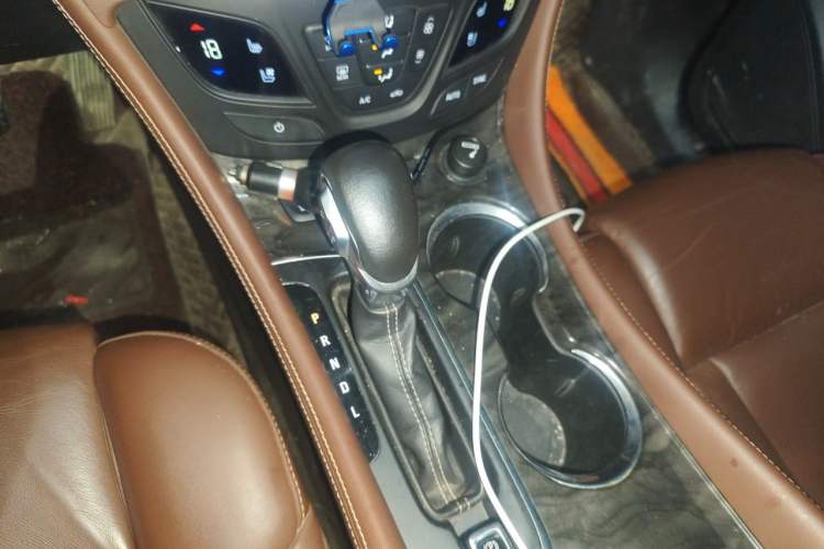 Used Buick Envision 2014 28T Four-Wheel Drive Luxury Model Gear Lever