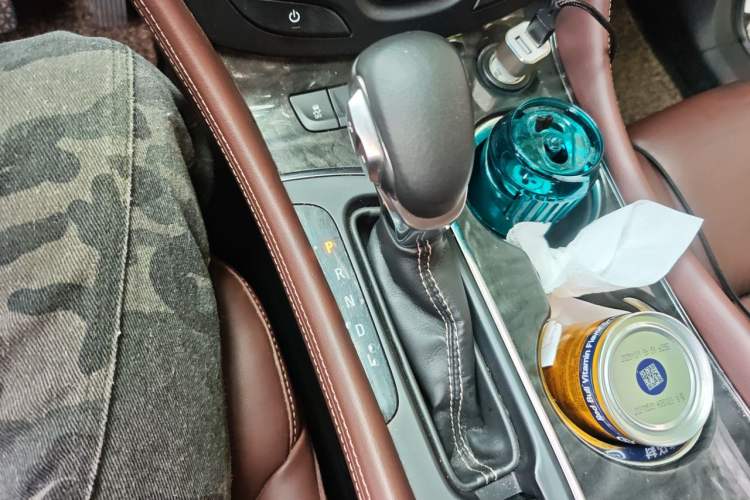 Used Buick Envision 2014 28T Four-Wheel Drive Luxury Model Gear Lever