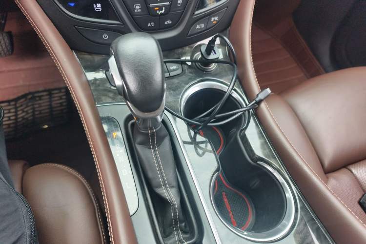 Used Buick Envision 2014 28T Four-Wheel Drive Luxury Model Gear Lever