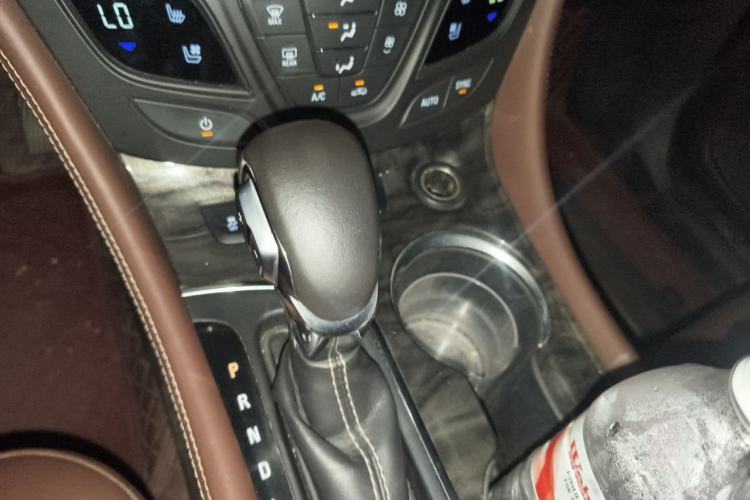 Used Buick Envision 2014 28T Four-Wheel Drive Luxury Model Gear Lever