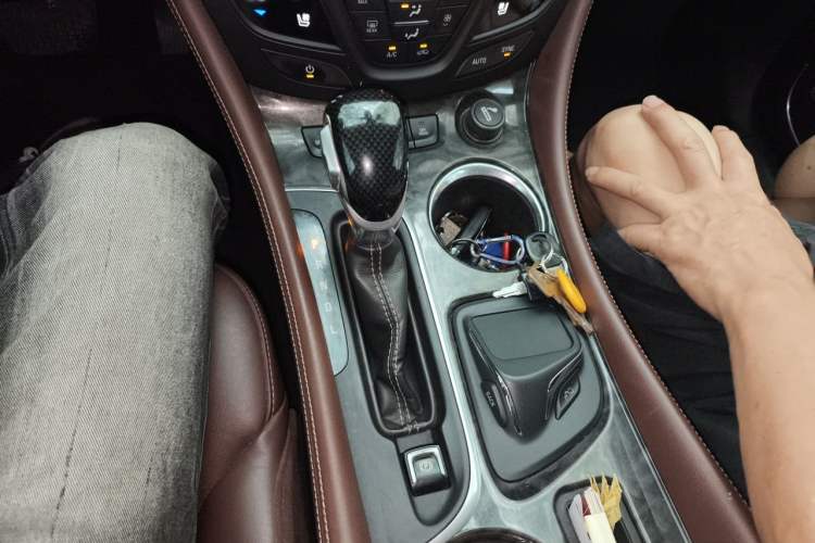 Used Buick Envision 2014 28T Four-Wheel Drive All-Terrain Flagship Edition Gear Lever