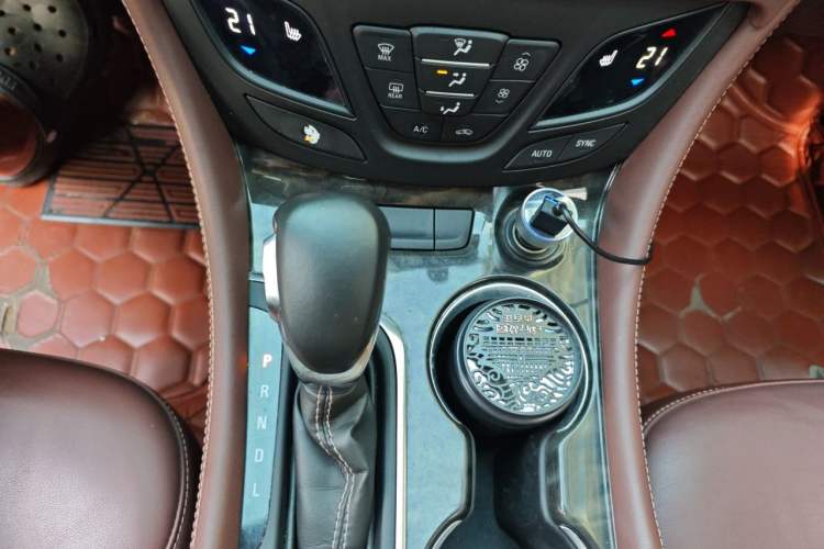 Used Buick Envision 2014 28T Four-Wheel Drive Elite Model Gear Lever