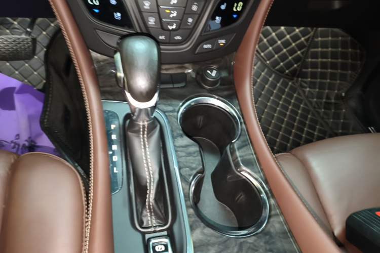 Used Buick Envision 2014 28T Four-Wheel Drive Luxury Model Gear Lever