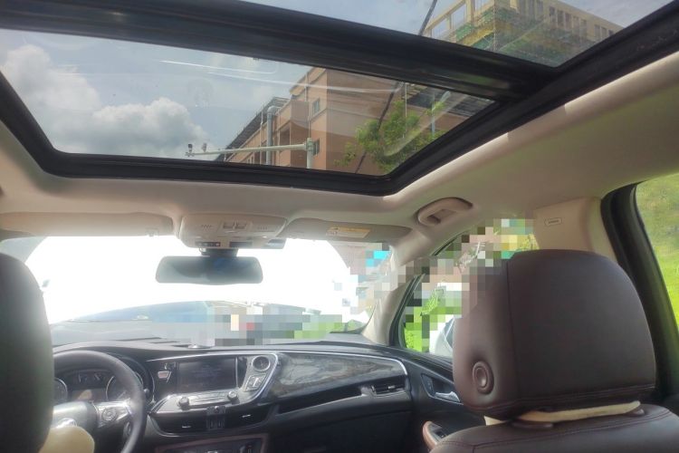 Used Buick Envision 2014 28T Four-Wheel Drive Luxury Model Headliner