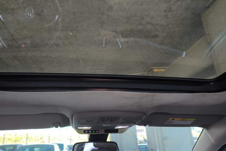 Used Buick Envision 2014 28T Four-Wheel Drive Luxury Model Headliner