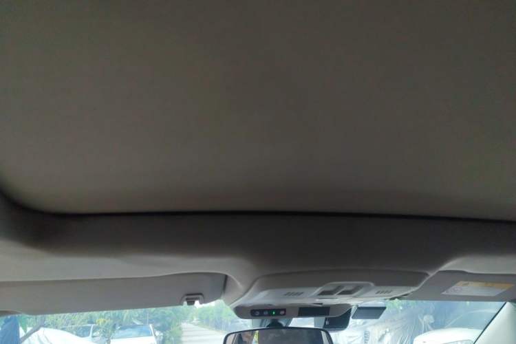 Used Buick Envision 2014 28T Four-Wheel Drive Elite Model Headliner