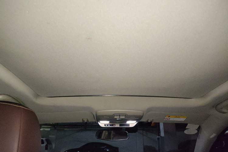 Used Buick Envision 2014 28T Four-Wheel Drive Elite Model Headliner