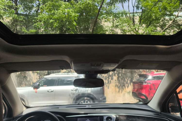 Used Buick Envision 2014 28T All-Wheel-Drive Versatile Sports Flagship Edition Headliner