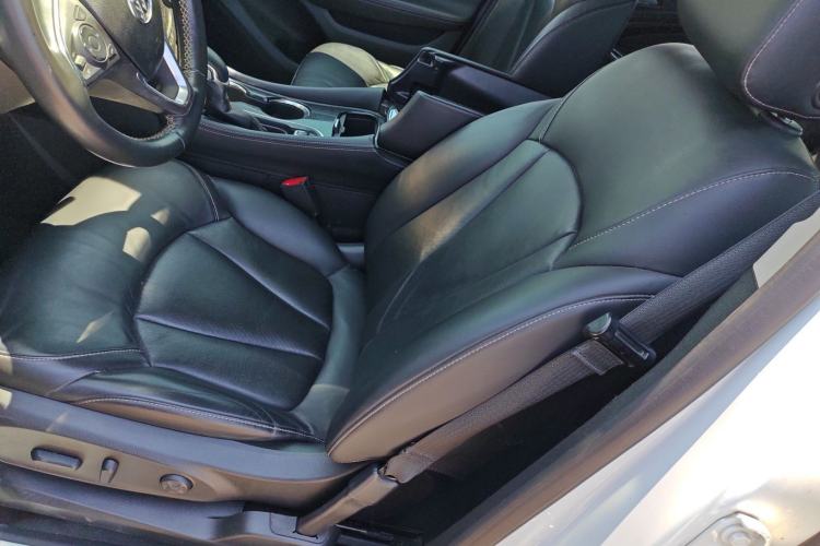 Used Buick Envision 2014 28T Four-Wheel Drive Elite Model Interior 1