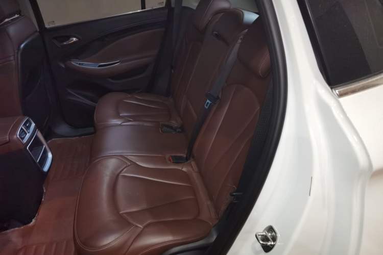 Used Buick Envision 2014 28T Four-Wheel Drive Luxury Model Interior 4
