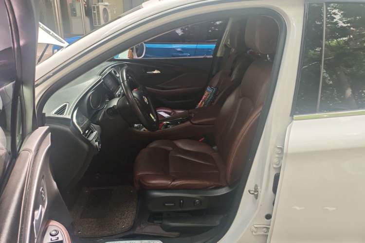 Used Buick Envision 2014 28T Four-Wheel Drive Luxury Model Left Front Seat