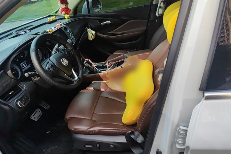 Used Buick Envision 2014 28T Four-Wheel Drive Luxury Model Left Front Seat