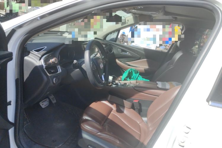 Used Buick Envision 2014 28T Four-Wheel Drive Luxury Model Left Front Seat