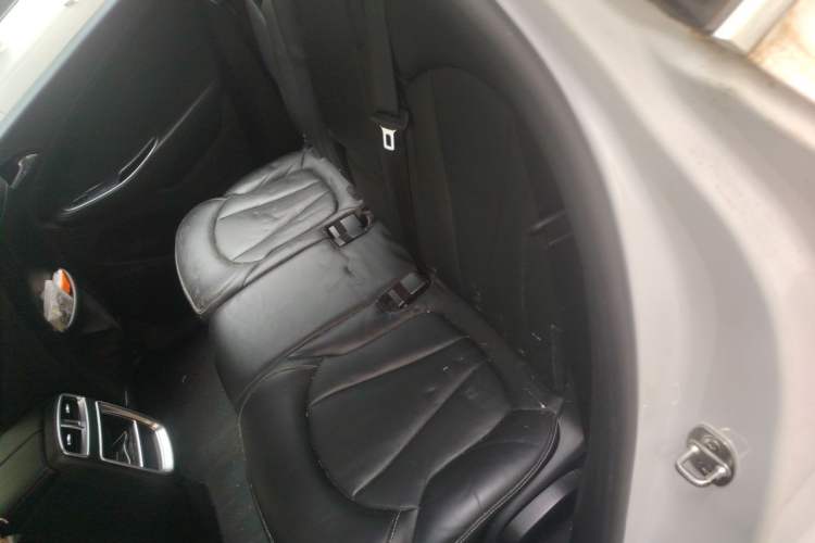 Used Buick Envision 2014 28T Four-Wheel Drive Elite Model Left Rear Seat