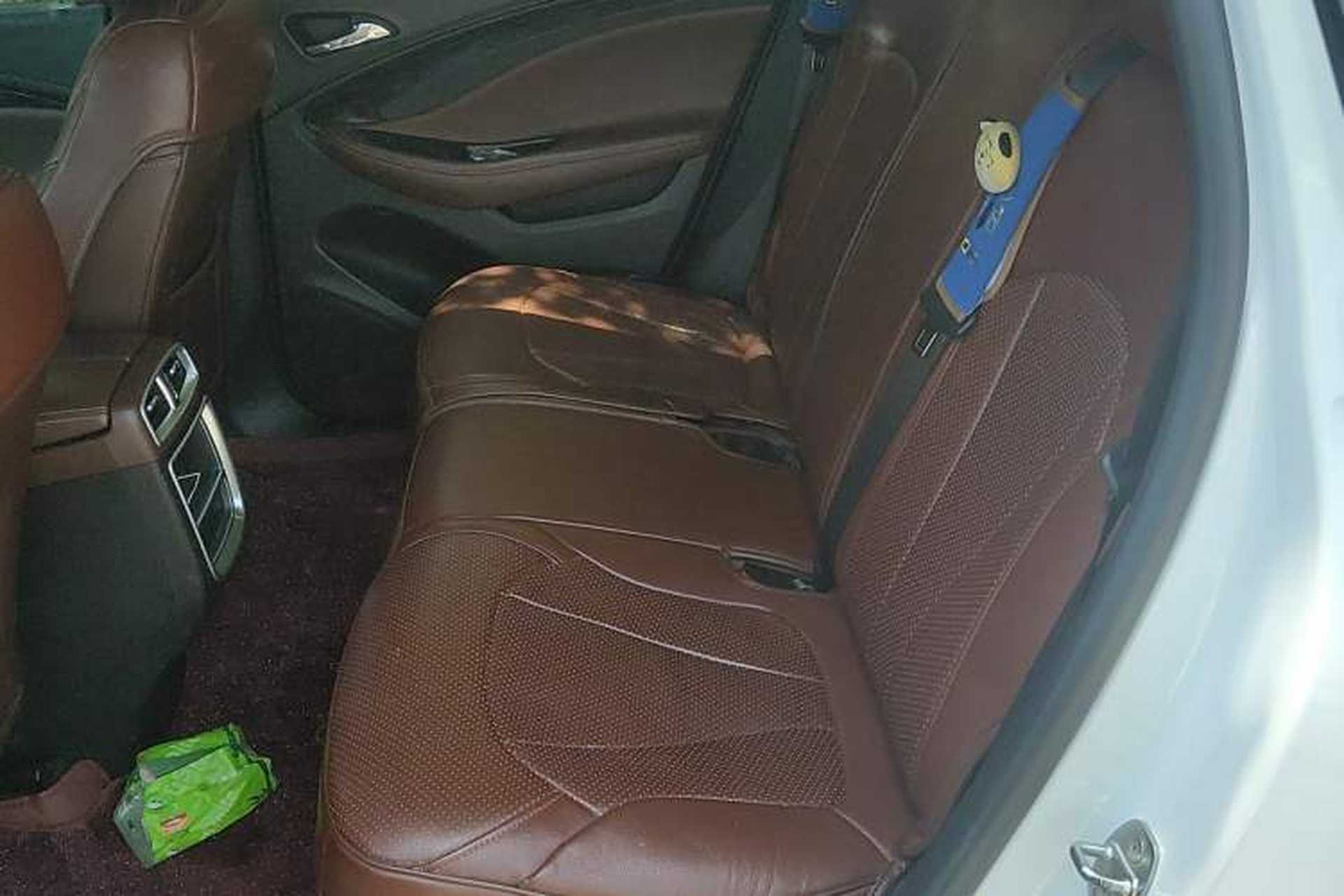 Used Buick Envision 2014 28T Four-Wheel Drive Elite Model Left Rear Seat