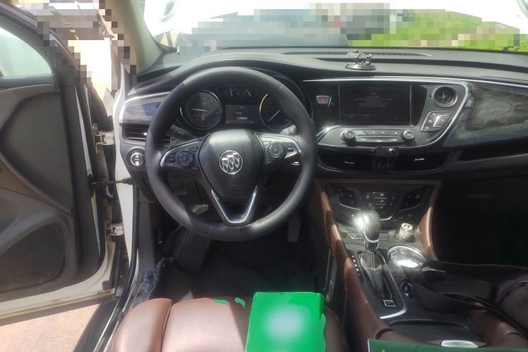 Used Buick Envision 2014 28T Four-Wheel Drive Luxury Model Steering Wheel