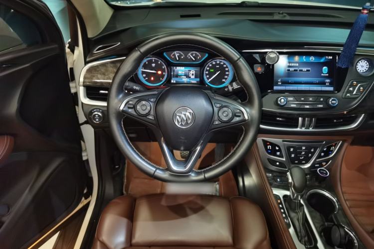 Used Buick Envision 2014 28T Four-Wheel Drive Luxury Model Steering Wheel