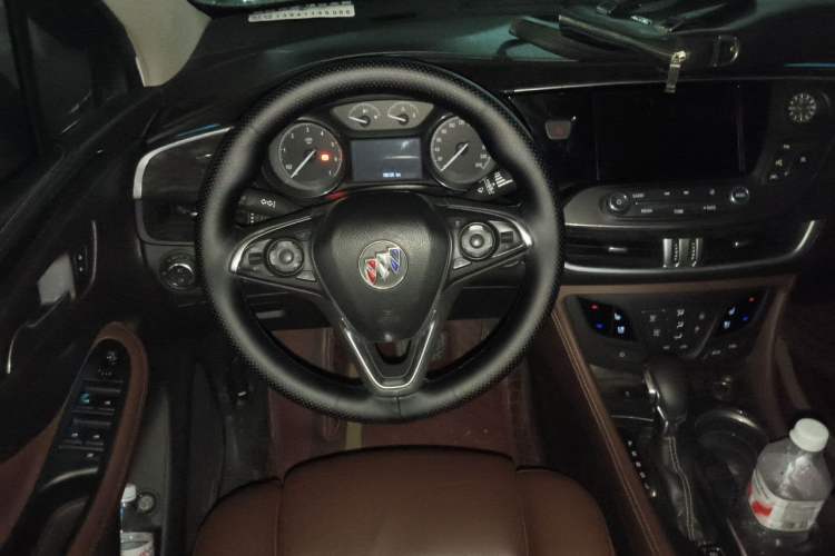 Used Buick Envision 2014 28T Four-Wheel Drive Luxury Model Steering Wheel