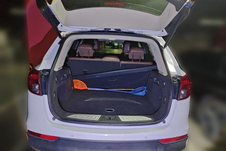 Used Buick Envision 2014 28T Four-Wheel Drive Elite Model Trunk