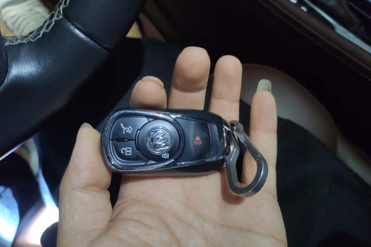 Used Buick Envision 2014 28T Four-Wheel Drive Luxury Model Vehicle Key