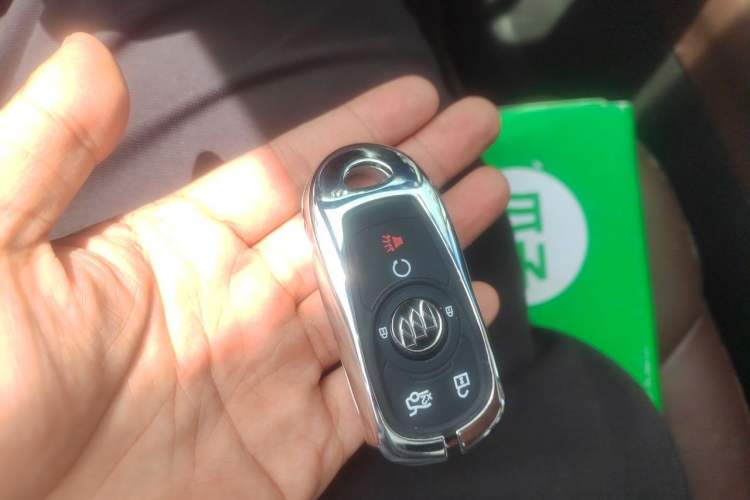 Used Buick Envision 2014 28T Four-Wheel Drive Luxury Model Vehicle Key
