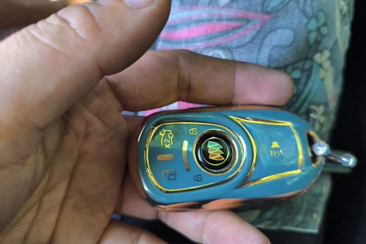Used Buick Envision 2014 28T Four-Wheel Drive Luxury Model Vehicle Key