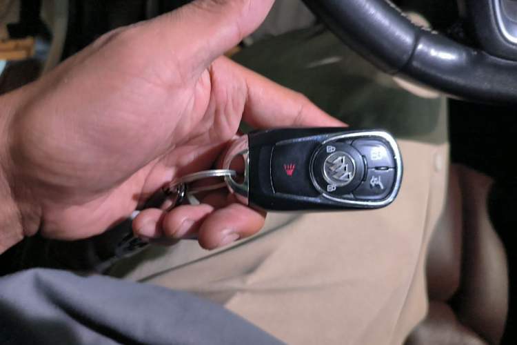 Used Buick Envision 2014 28T Four-Wheel Drive All-Terrain Flagship Edition Vehicle Key