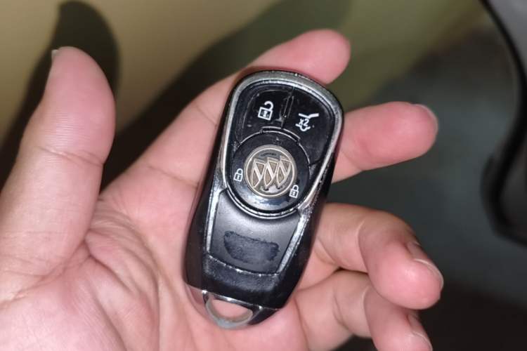 Used Buick Envision 2014 28T Four-Wheel Drive Luxury Model Vehicle Key