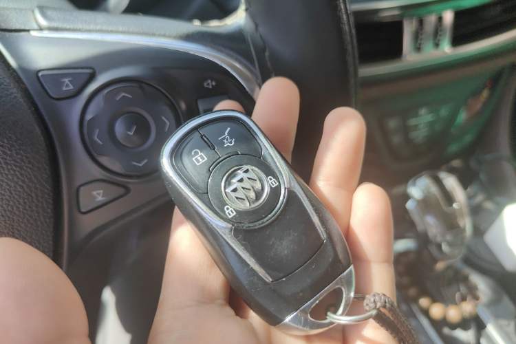 Used Buick Envision 2014 28T Four-Wheel Drive Luxury Model Vehicle Key