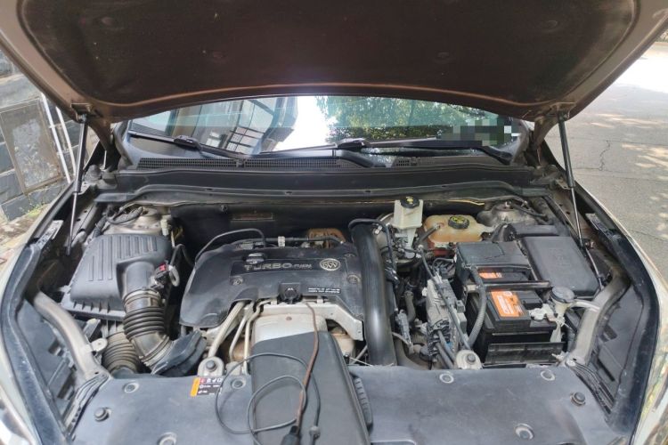 Used Buick Envision 2014 28T Four-Wheel Drive All-Terrain Flagship Edition Engine Bay